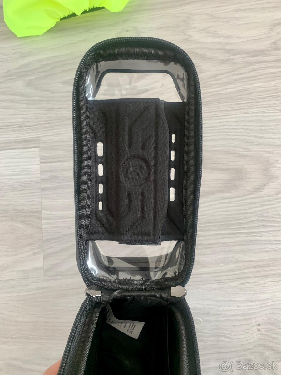 Kapsička s púzdrom na mobil - 5