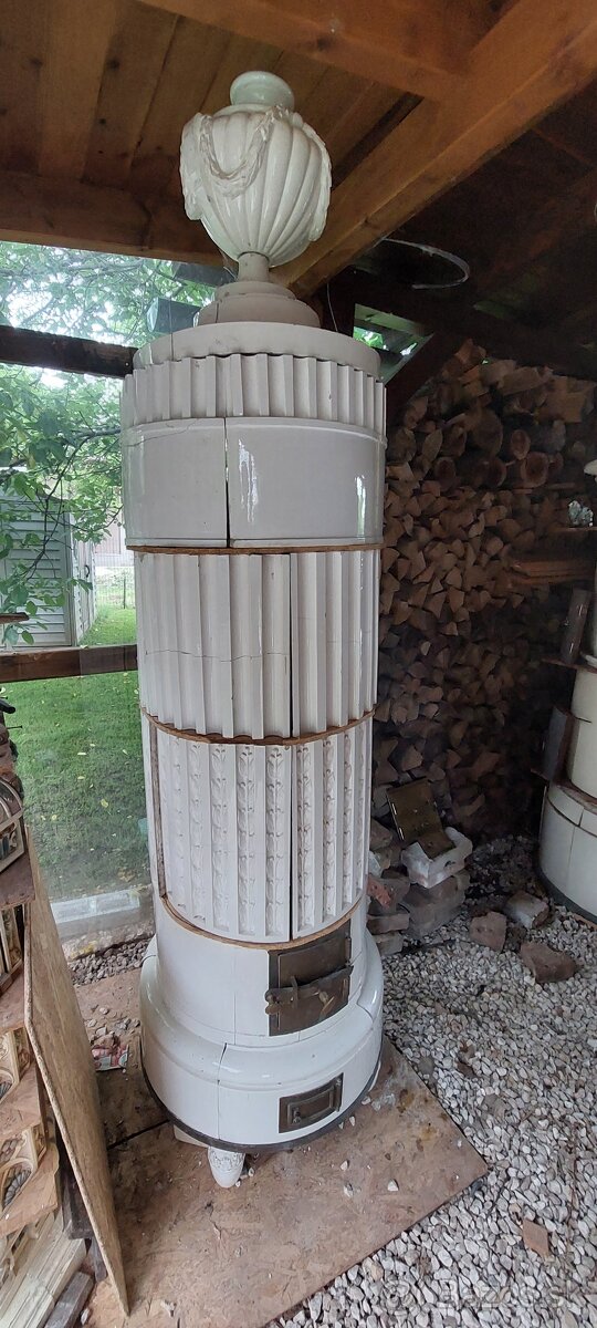 Starozitná kachlová pec - 5