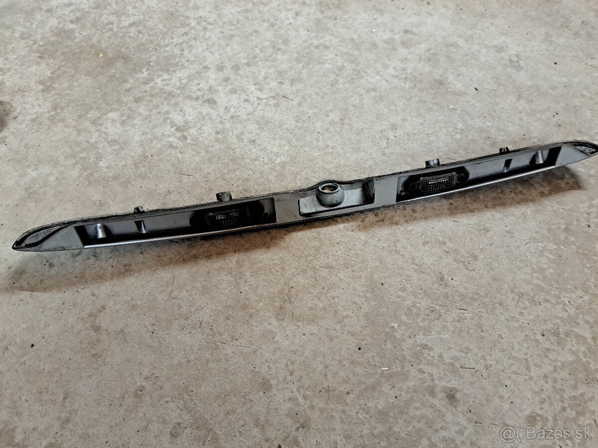 Lišta kufra škoda octavia - 5