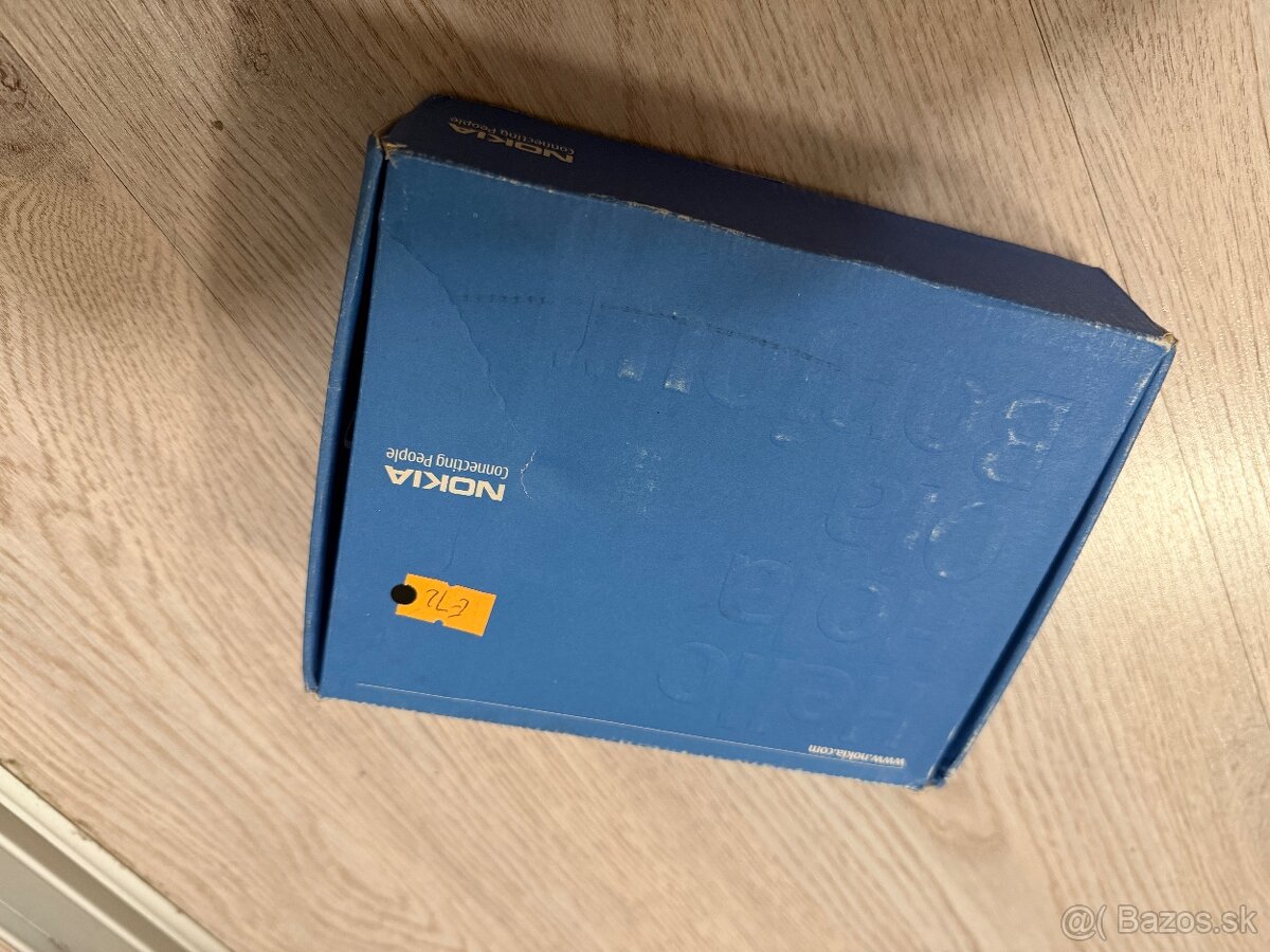 Nokia E72 + Nokia 7230 - 5