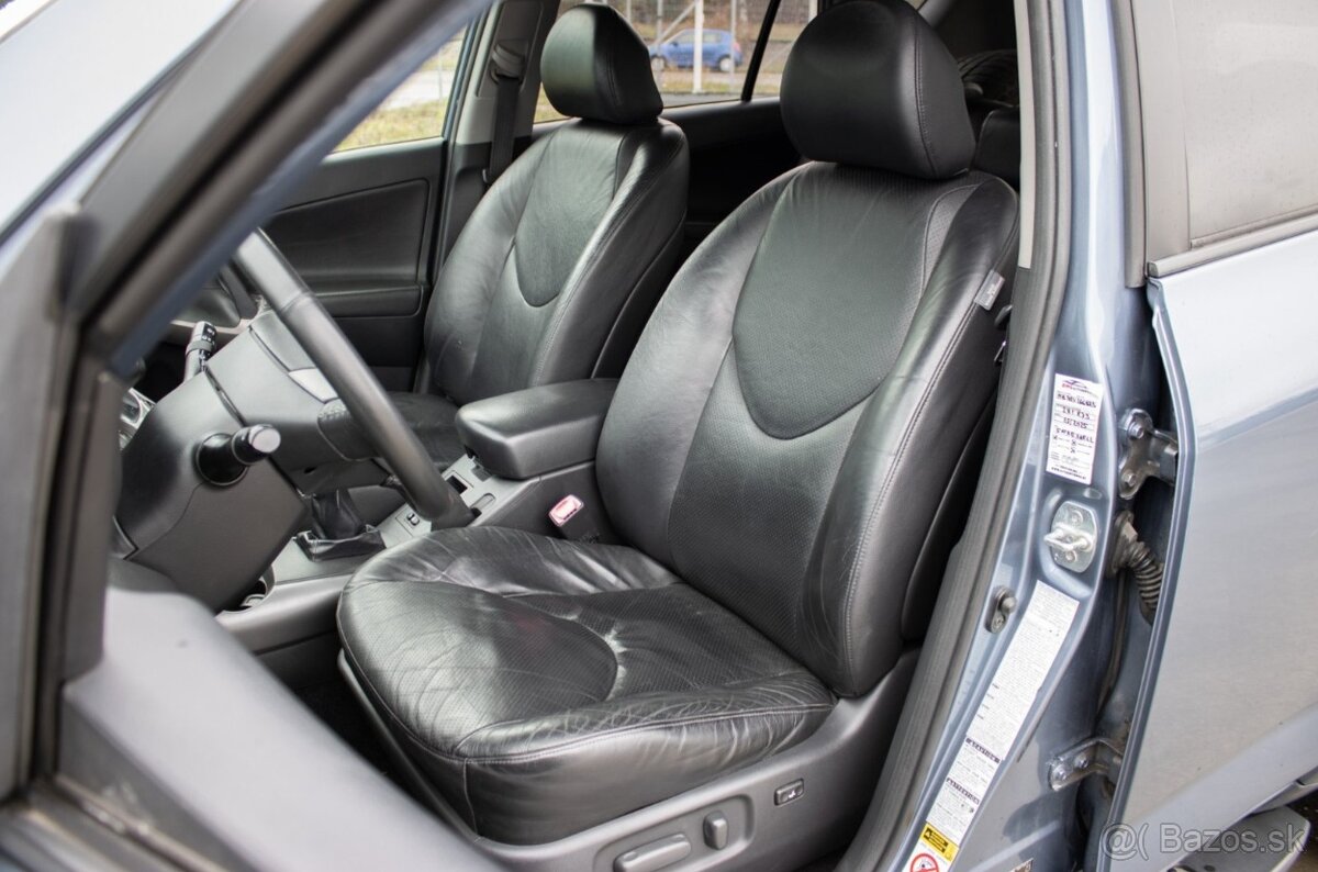 Toyota RAV4 2.2 D-4D - 5