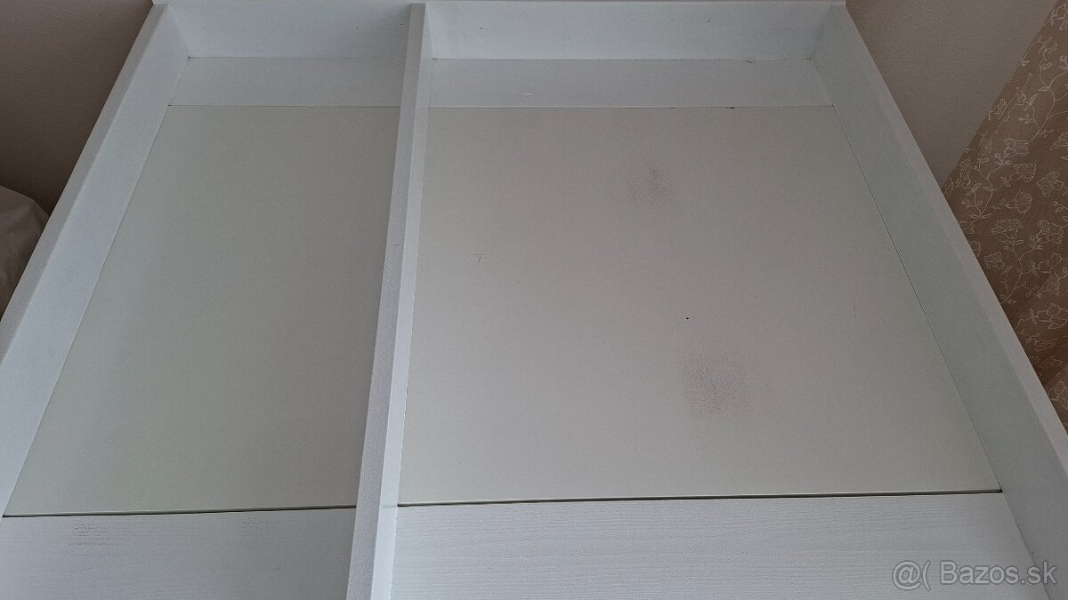 Komoda a prebalovaci pult - 5