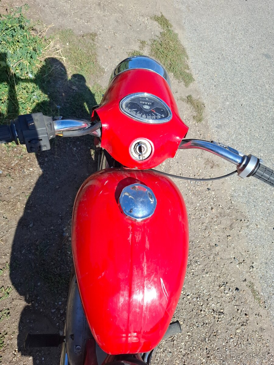 Jawa 250 - 5