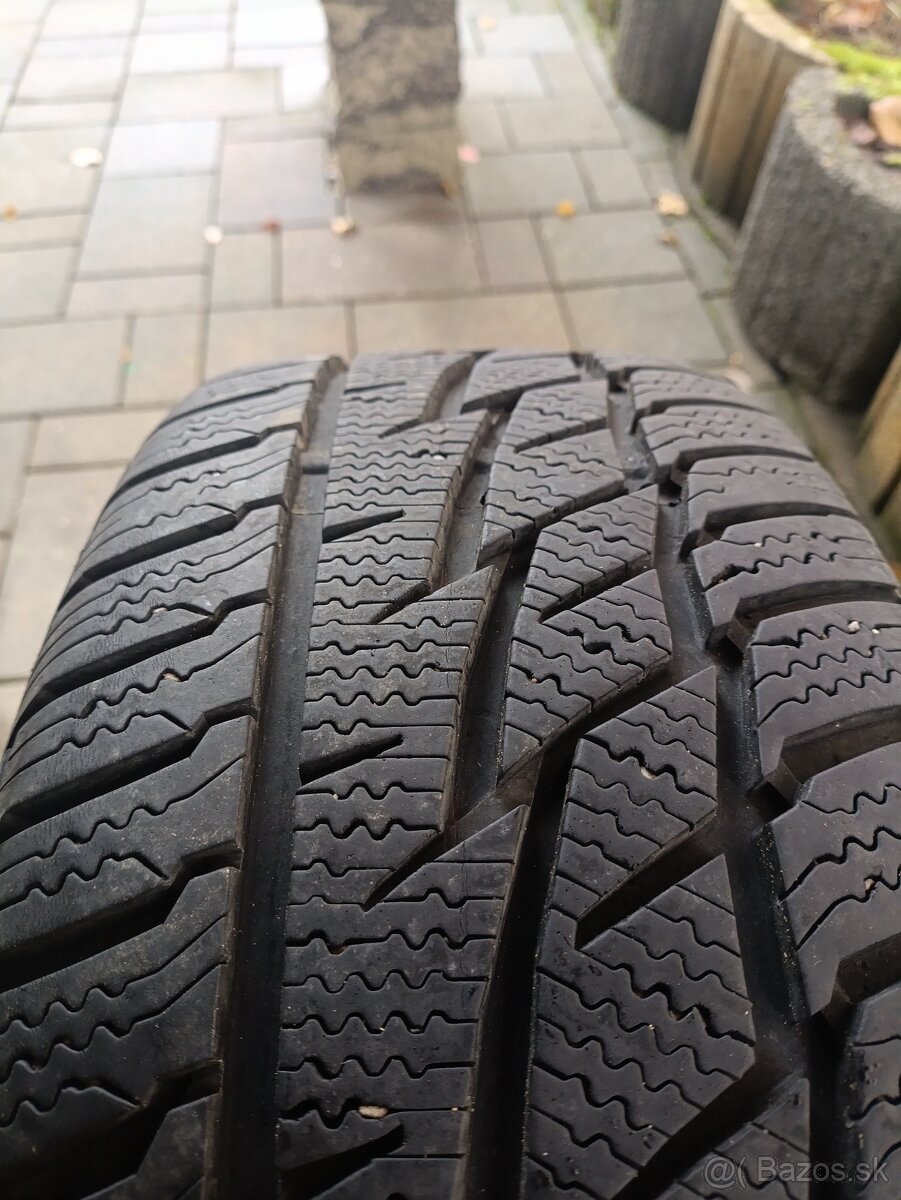 Plechové disky s pneumatikami - 5