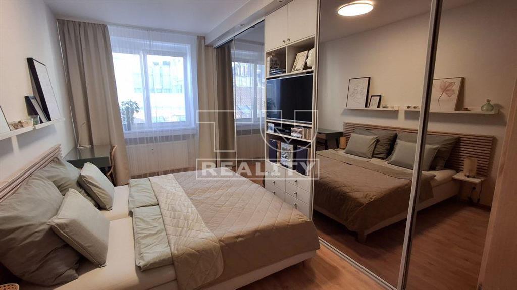 Prenájom dvojizbového bytu s výmerou 60m2 na pešej zóne... - 5