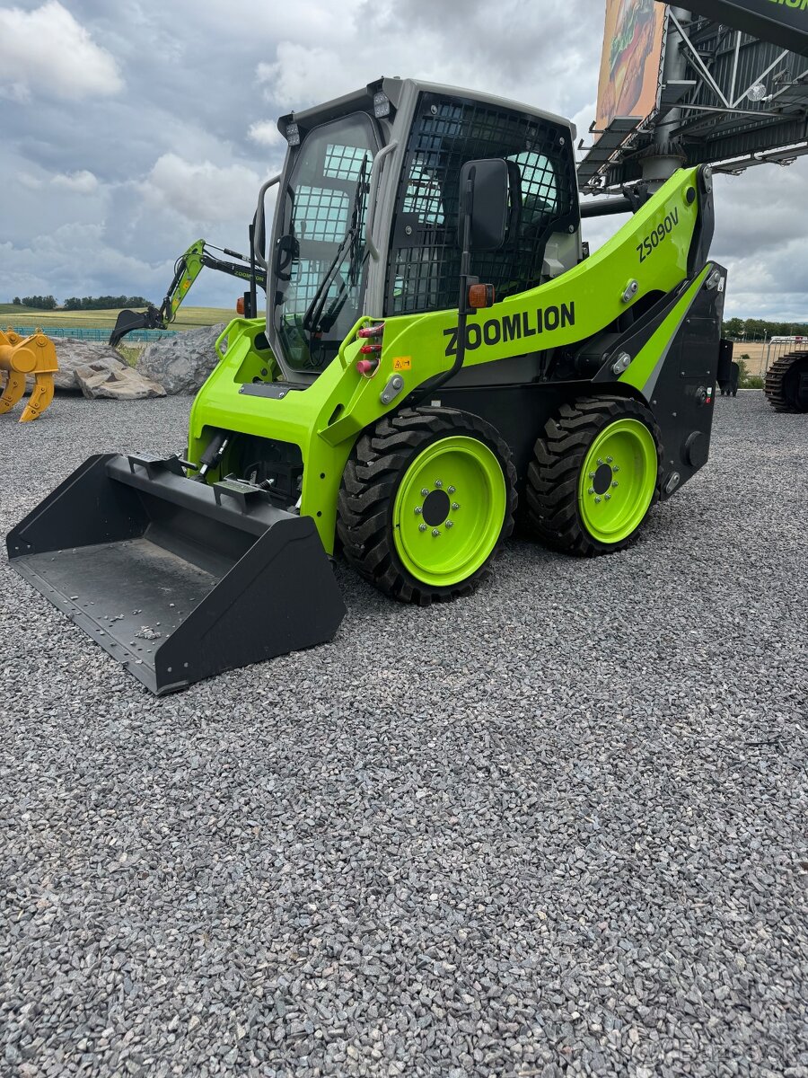 Pásový šmykom riadený nakladač - 5