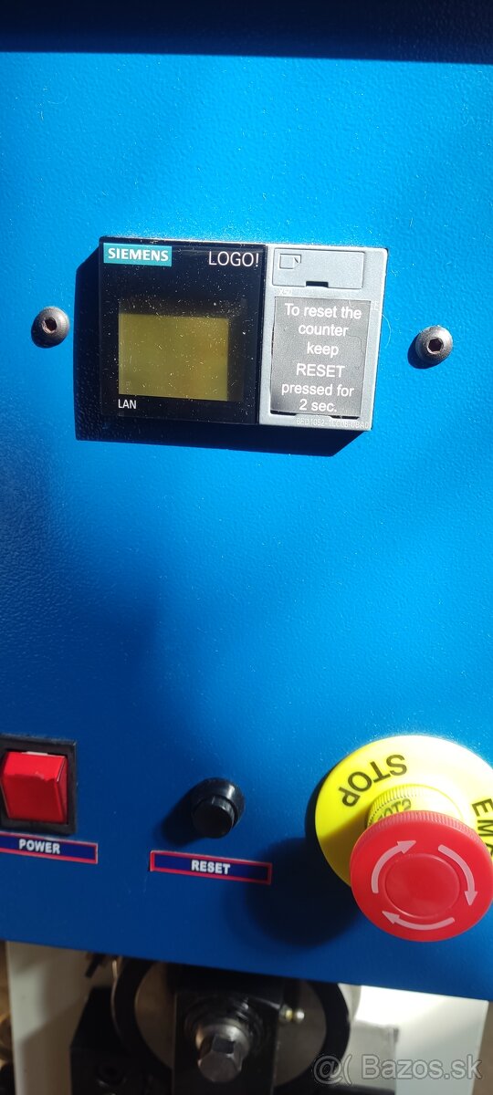 Stroj do nabijania konwektorowy styków elektronickixh - 5