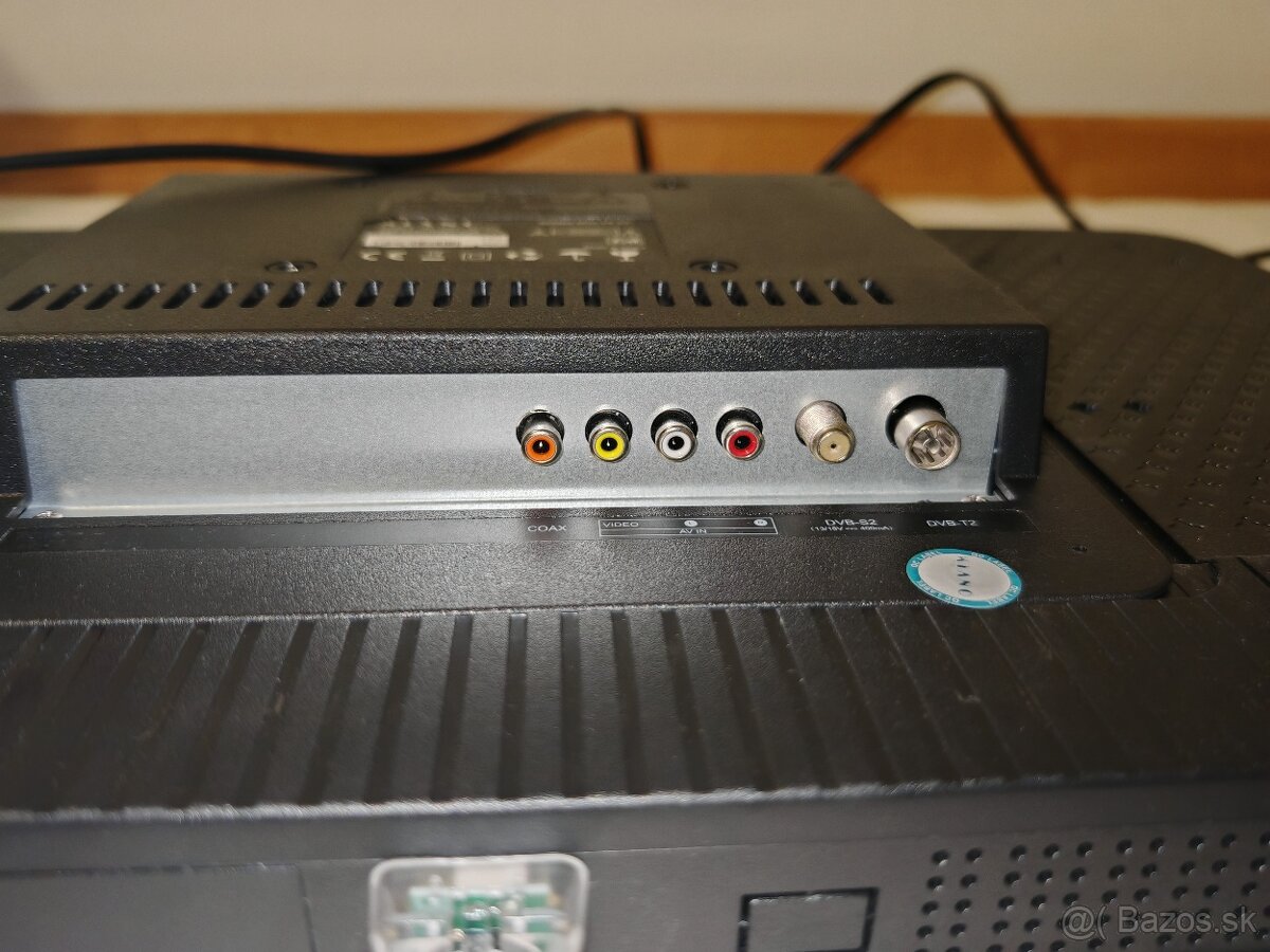 Kiano SLIM TV 32" - 5