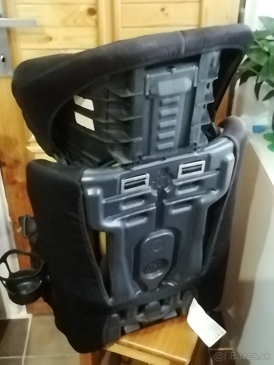 Predáme autosedačku zachovalú. - 5