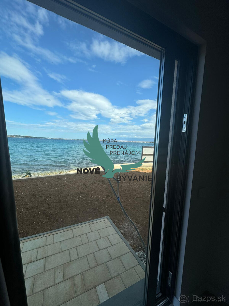 Na predaj novostavba apartmánu v prvej rade od mora v Chorvá - 5