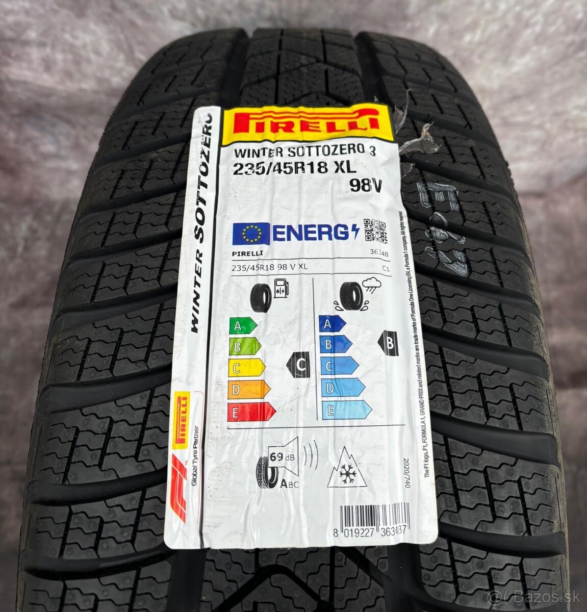 Zimní originální sada alu Škoda Superb 235/45R18 - 5
