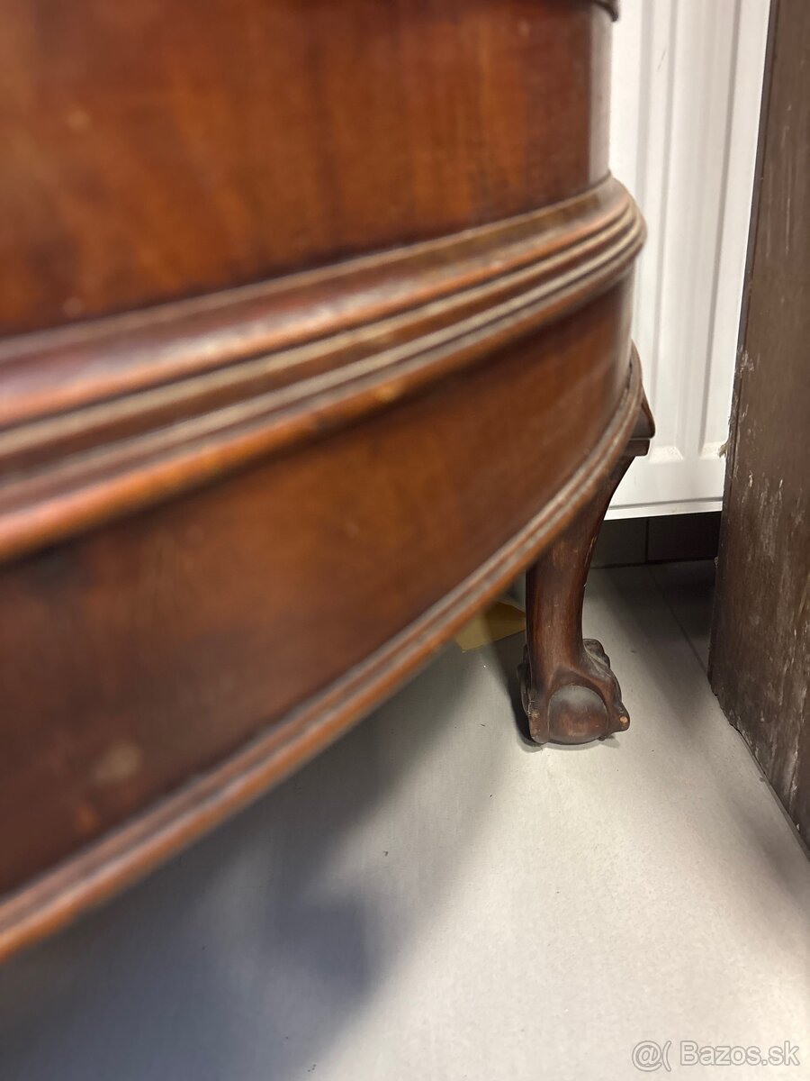 Polkruhová komoda / skrinka (demi-lune), „claw & ball“ - 5