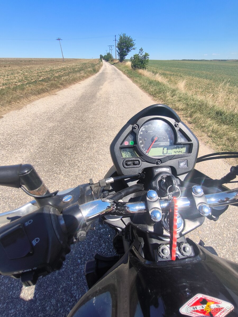 Honda Hornet 600 - 5