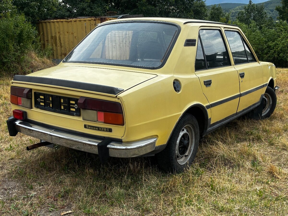 Škoda 120L užovka - 5