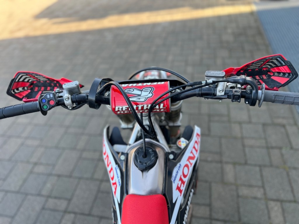 Honda CRF 450 2024 - 5