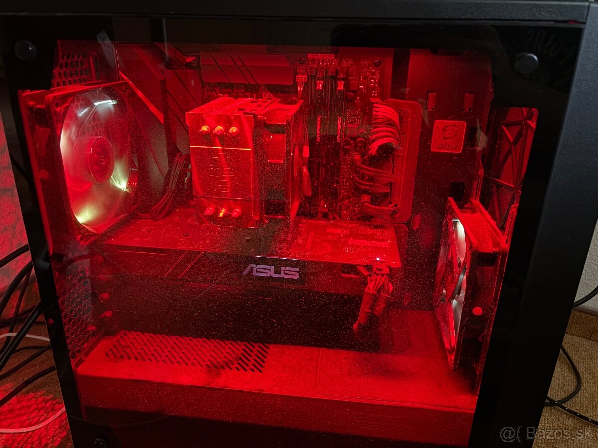 Predám kompletný herný setup – PC + 2 monitory + mikrofón - 5