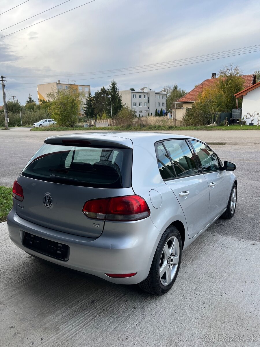 Volkswagen Golf 6 TrendLine 1.6 Benzin + LPG = Top Stav = - 5