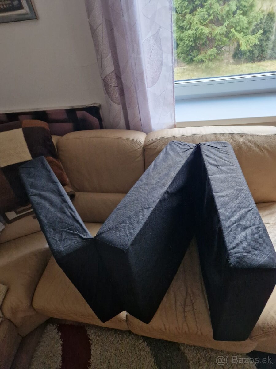 Taburetka alias postel - 5