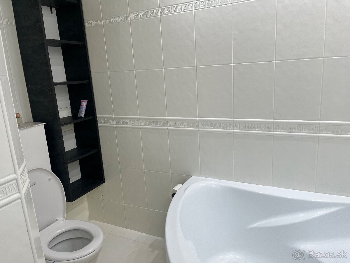 Strážske Prenájom 3 izbového bytu - 5