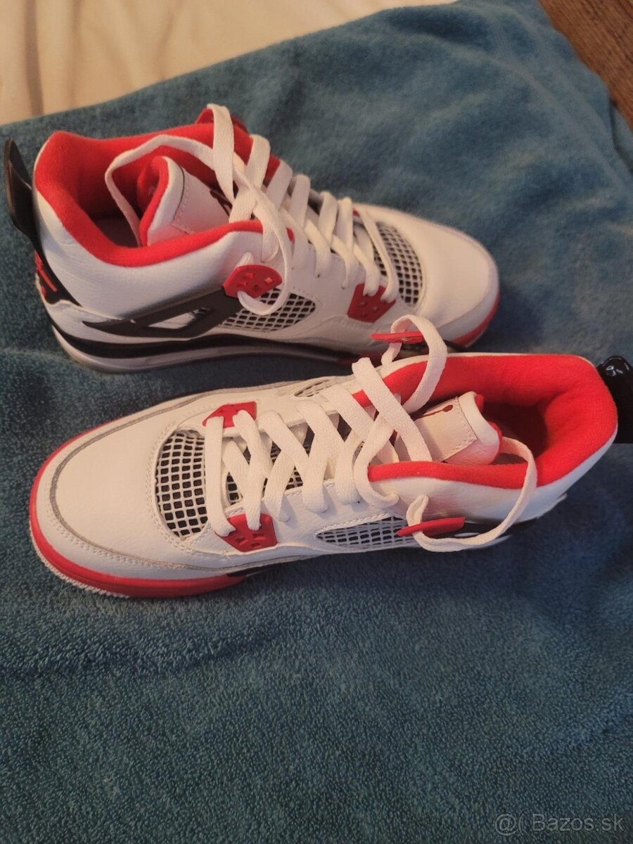 Jordan Retro 4 White - 5