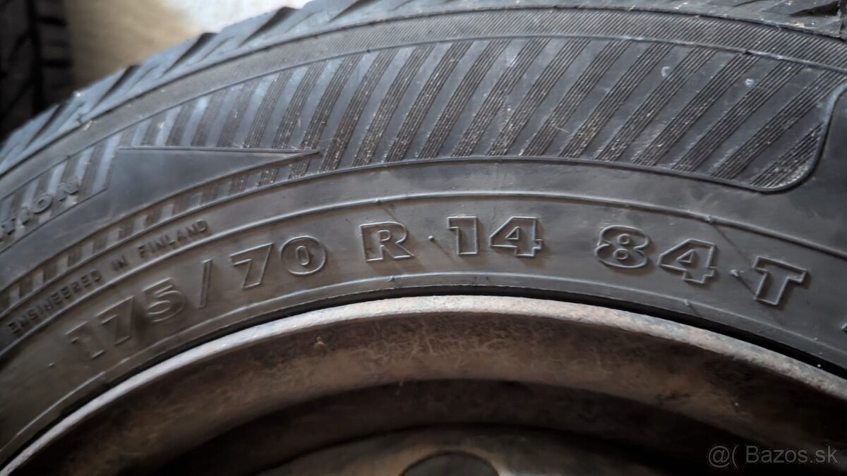 Plechace R14 - 5