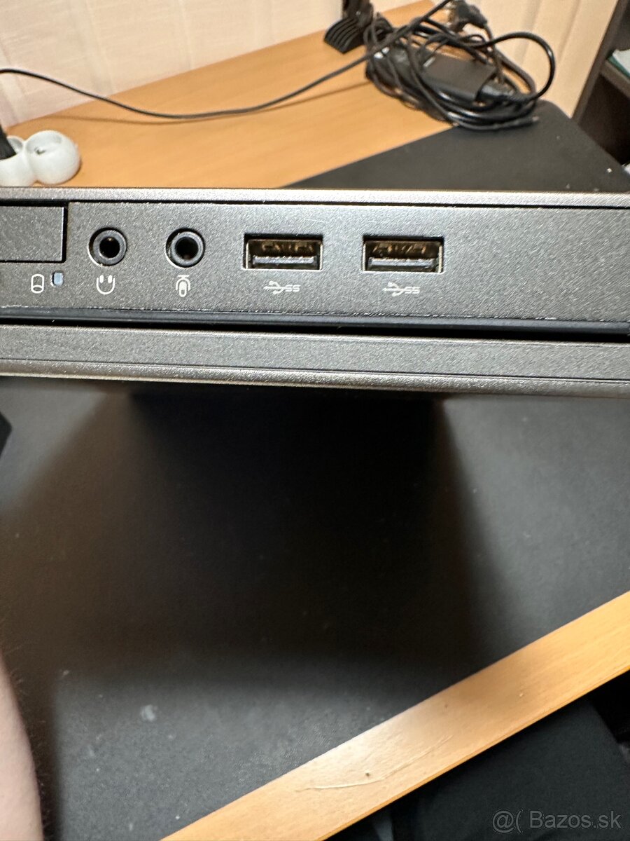 Dell Precision M6800 — i7-4930MX, 32 GB RAM - 5