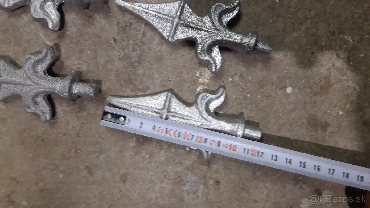 špice na plot , ozdoba plota , špičky , ostne - 5