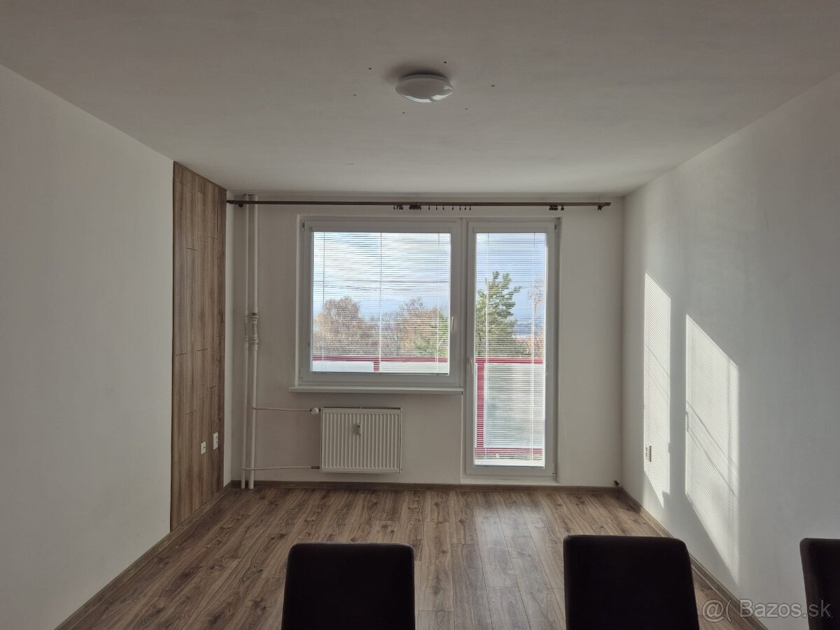 Na prenájom: kompletne prerobený 1 izbový byt TRENCIN - 5