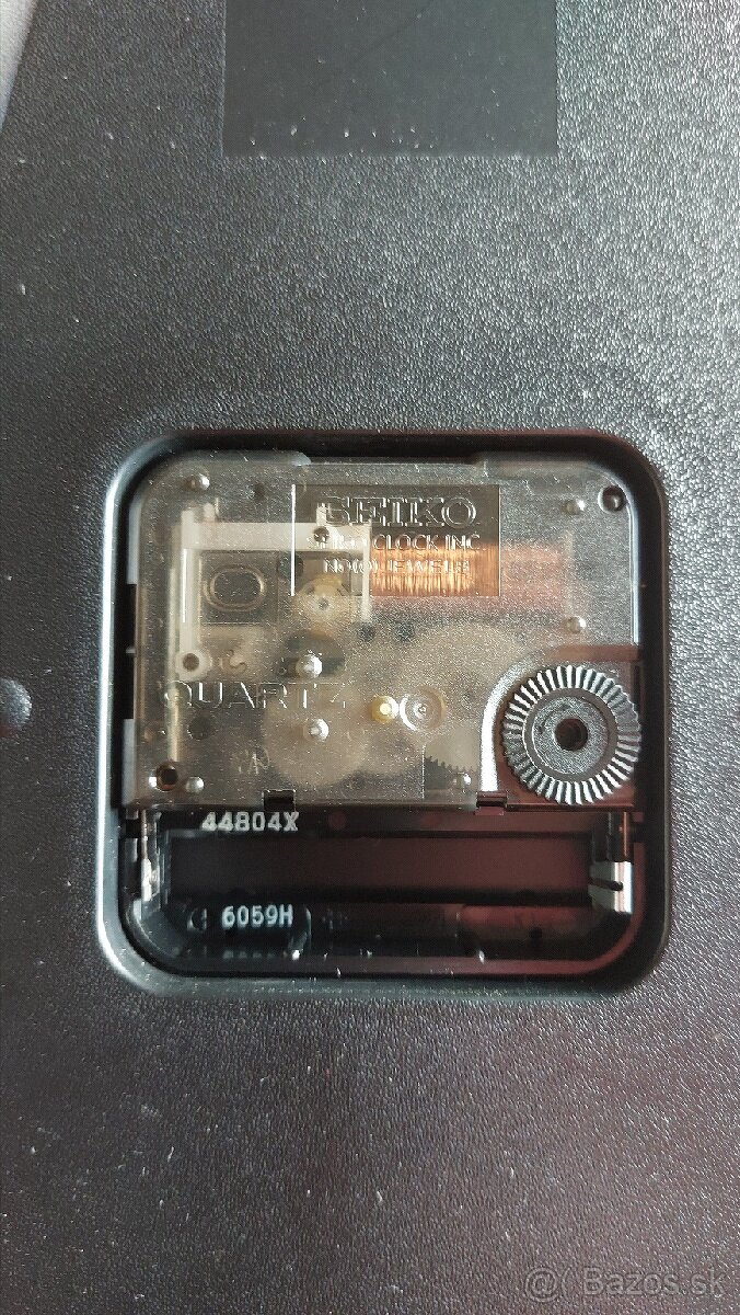 Nástenné hodiny Seiko - 5