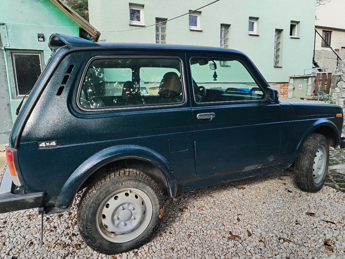 Lada Niva - 5