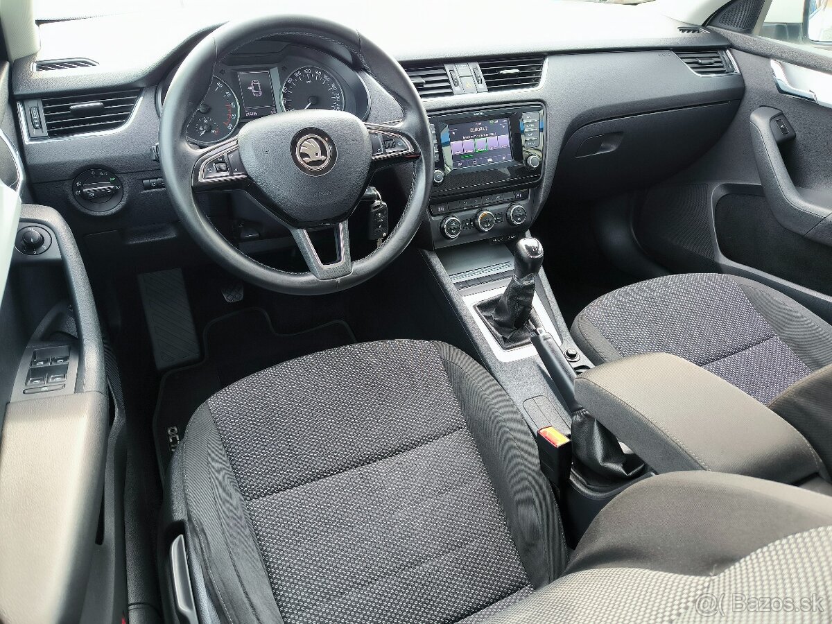 Škoda Octavia Combi 1.6TDI - 2013 - Ambition - 5