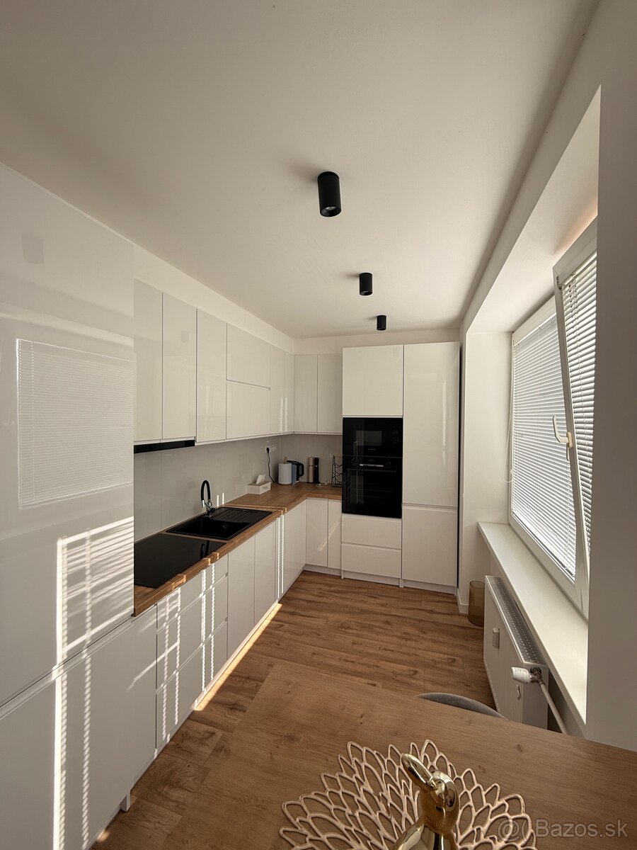 Prenajom 2 izbovy byt v centre mesta - 5