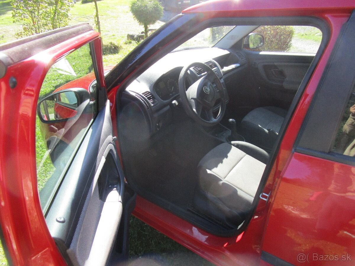 Skoda fábia 1.2 htp - 5