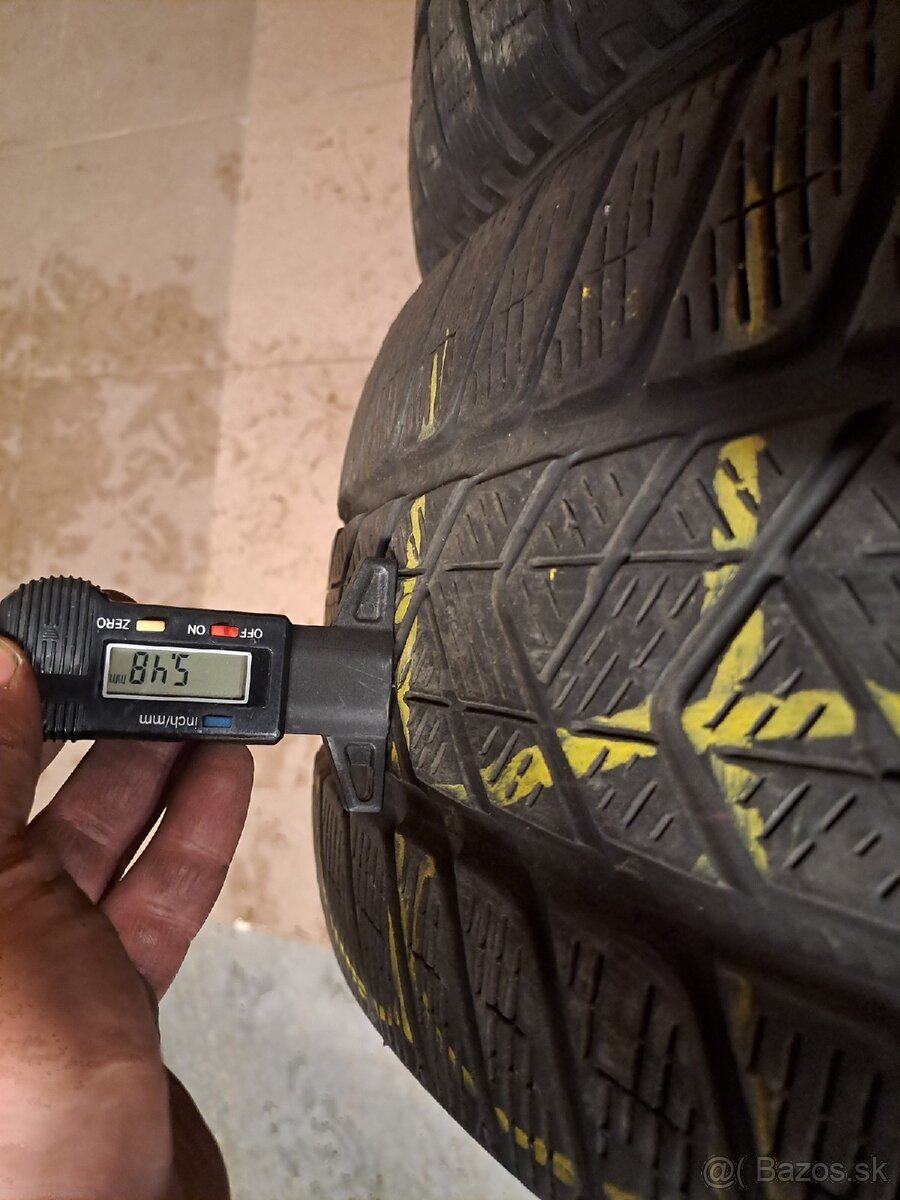 Zimné Pirelli Scorpion Winter 235/55/19 103V - 5