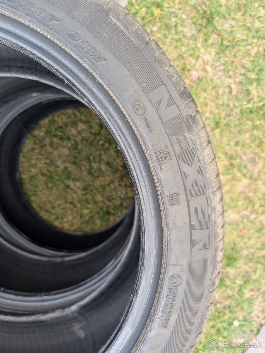 Nexen 225/45 R17 - 5