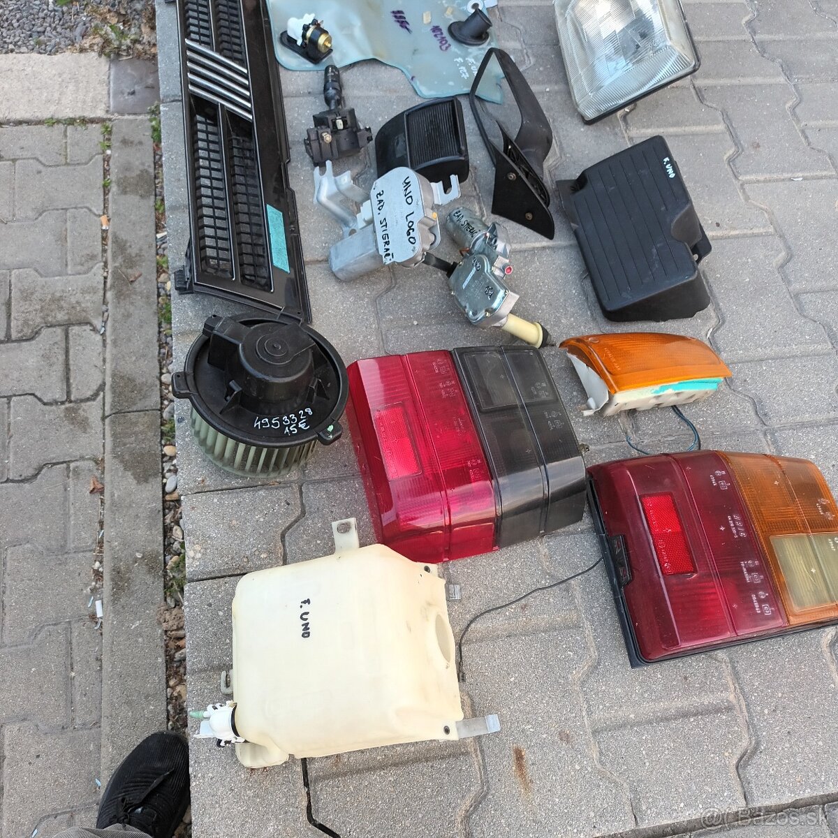 Predám LACNO diely Fiat UNO - 5