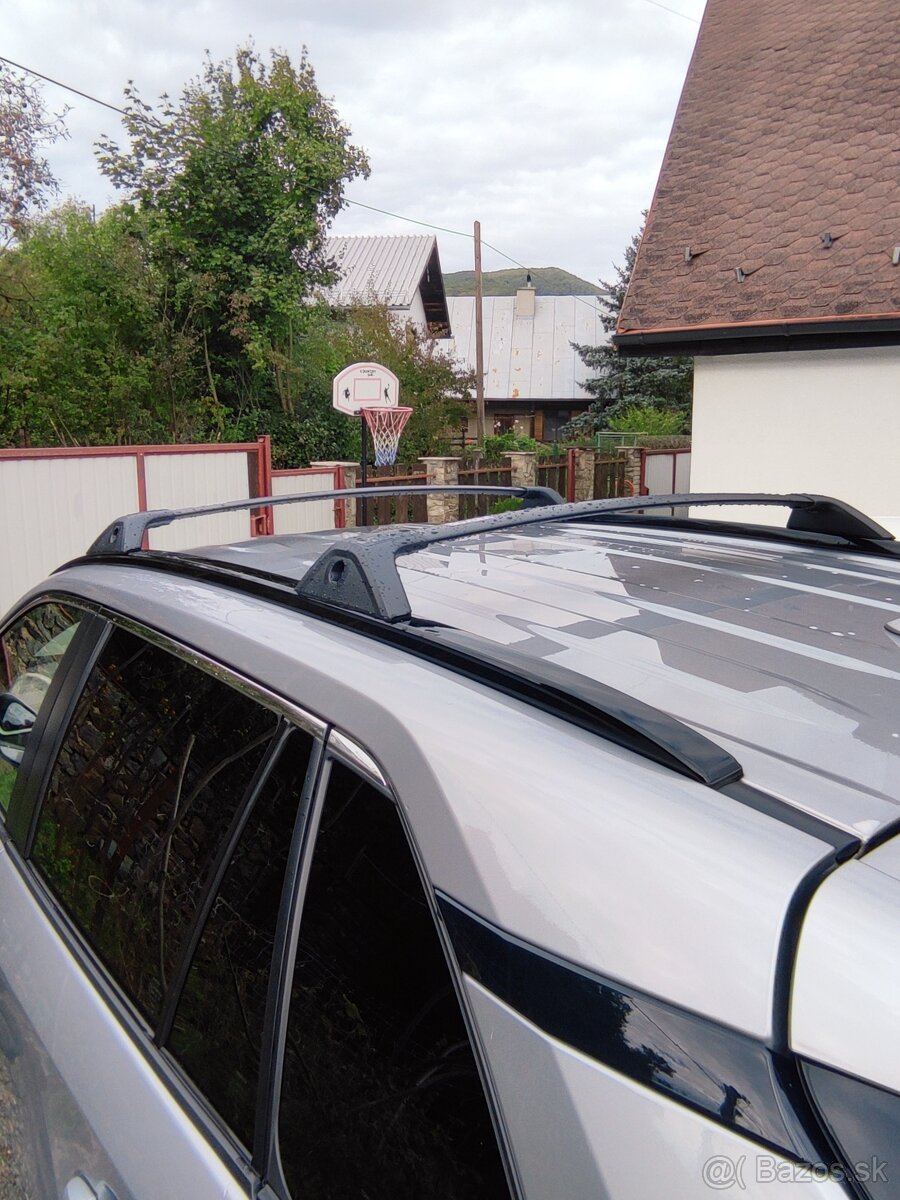 Priečniky Toyota RAV4 od 2019 - - 5