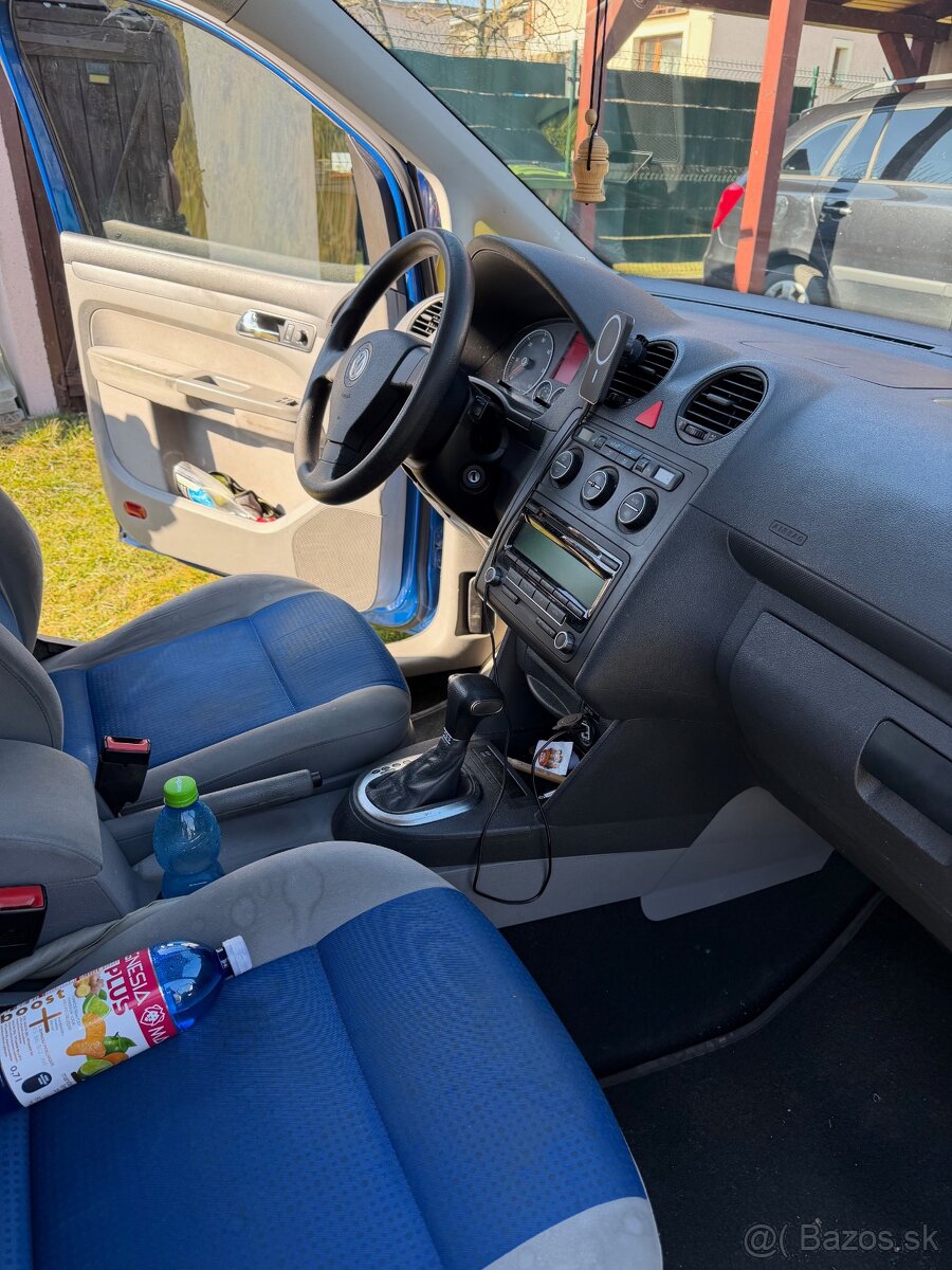 Predám VW Caddy Maxi - 5