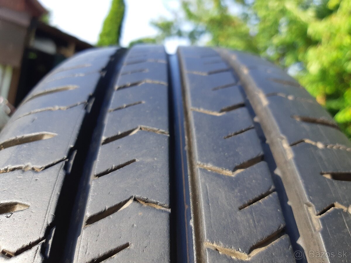 215/75 r16C letne pneu nexen - 5