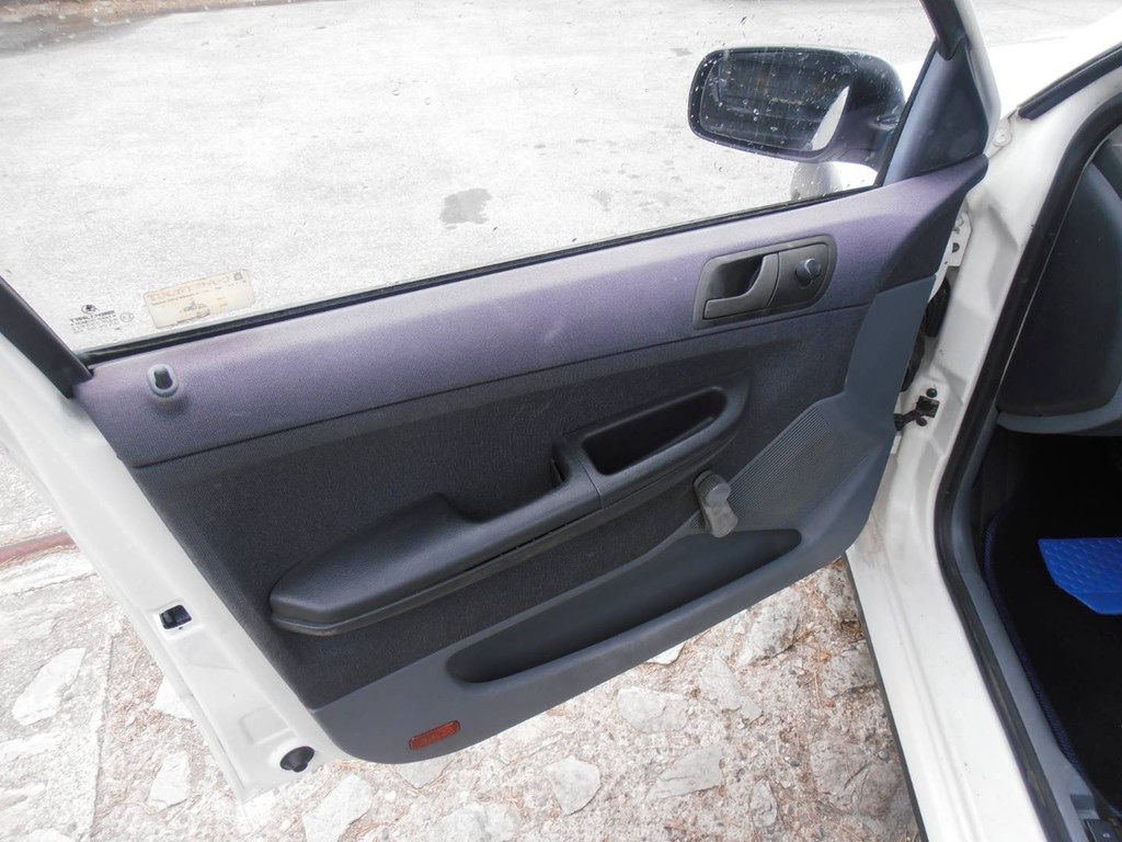 Škoda Fabia 1.0 Fresh Edition - 5