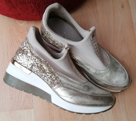 PEKNÉ DÁMSKE TOPÁNKY veľ.38 - 5