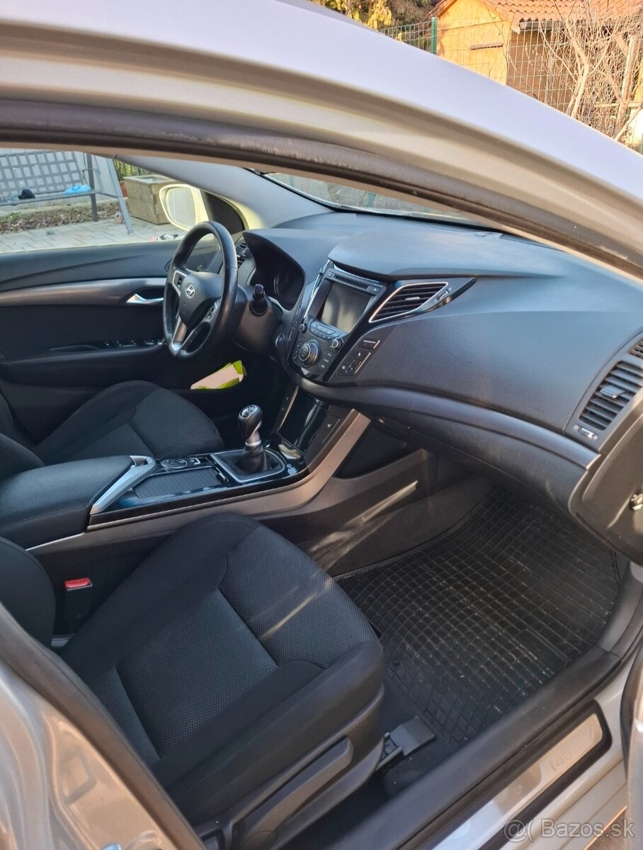 Hyundai i40 combi - 5