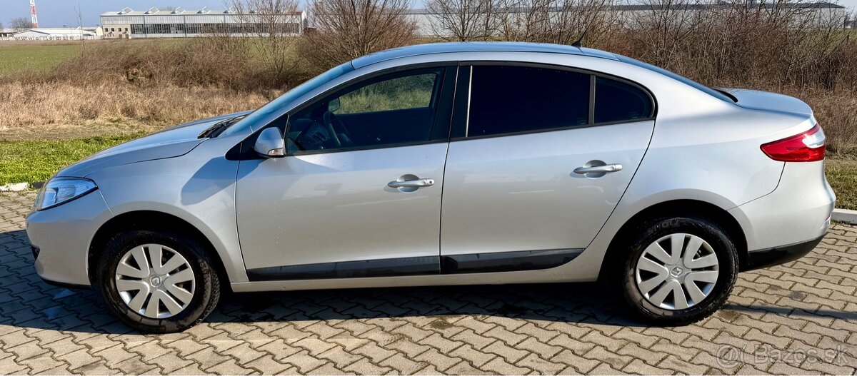 RENAULT FLUENCE 1.6 benzín - 5