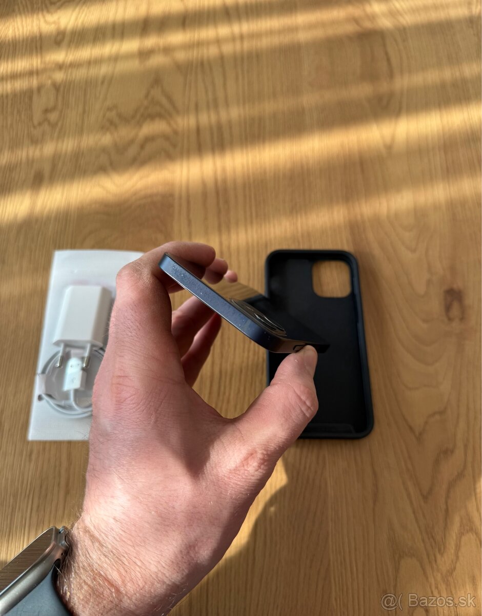 iPhone 12 64 gb Black v záruke + príslušenstvo - 5