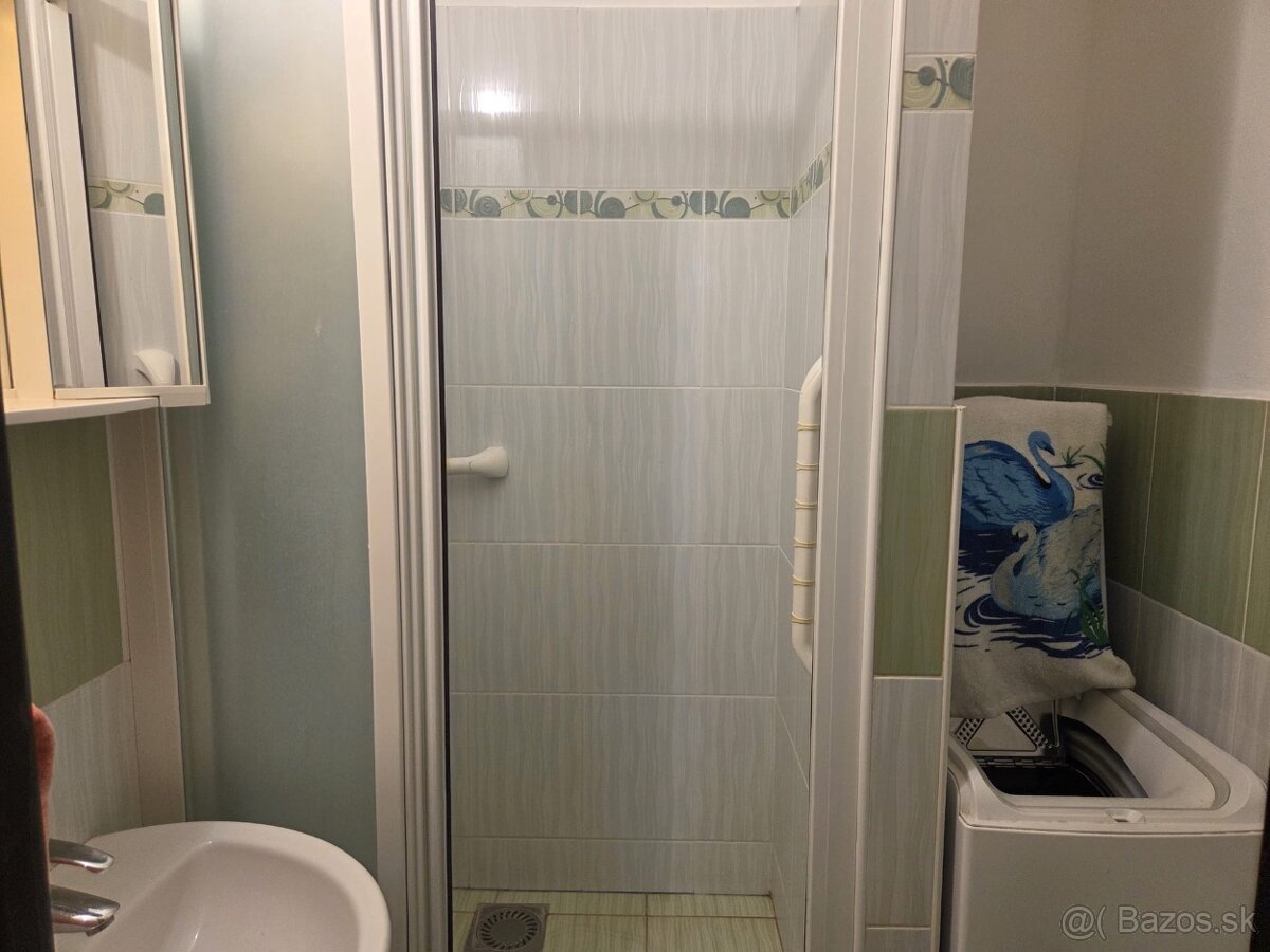 3 – IZBOVÝ BYT V ŽIARI NAD HRONOM NA ULICI SNP - 5