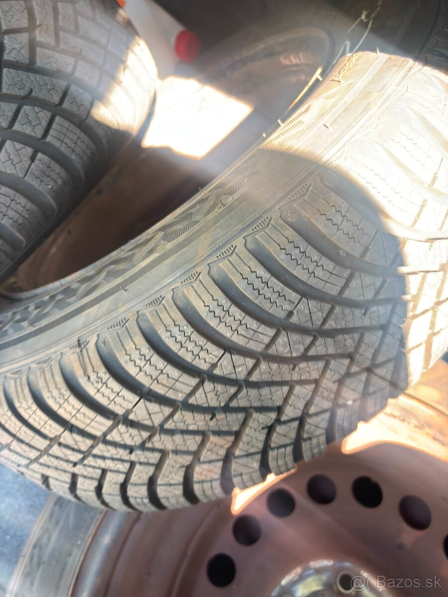 Hankook 195/65 R15 W462 91T 3PMSF - 5