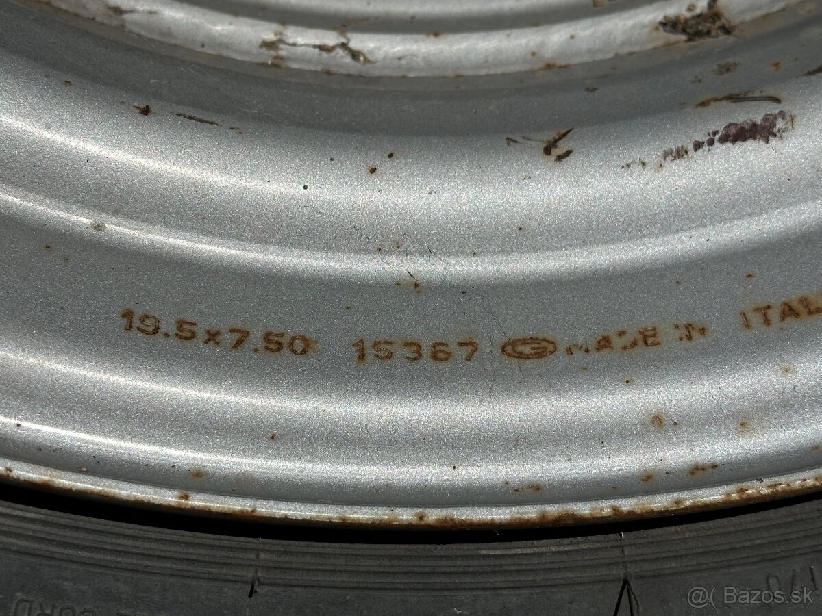 Kolesá 285/70R 19,5 - 5