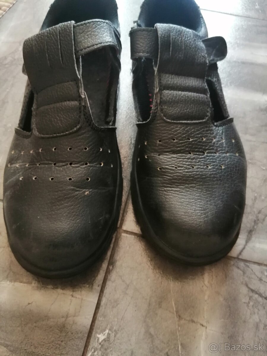 Pracovné topánky 45 - 5