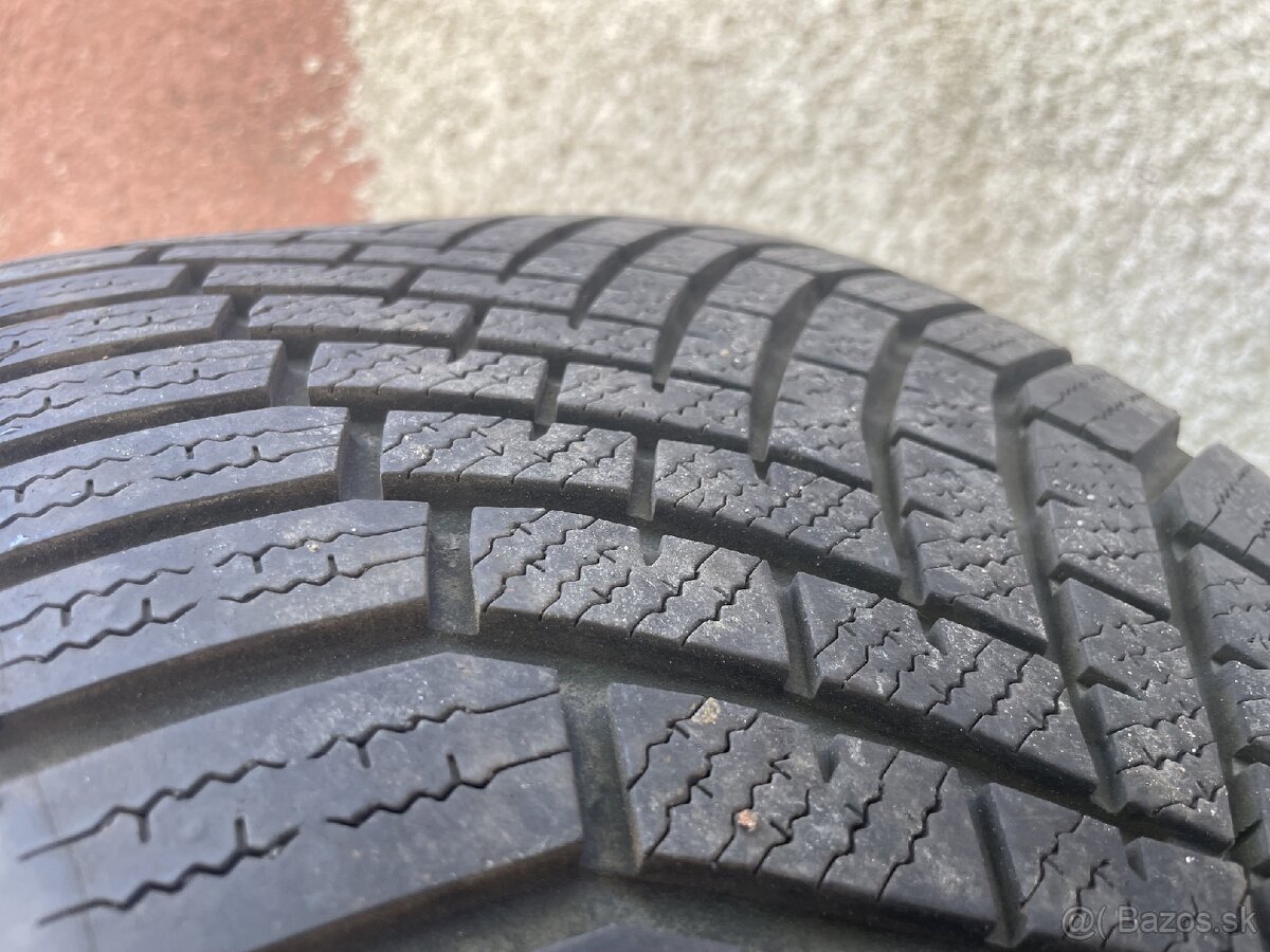 Porsche + Yokohama R20 275 45 - 5