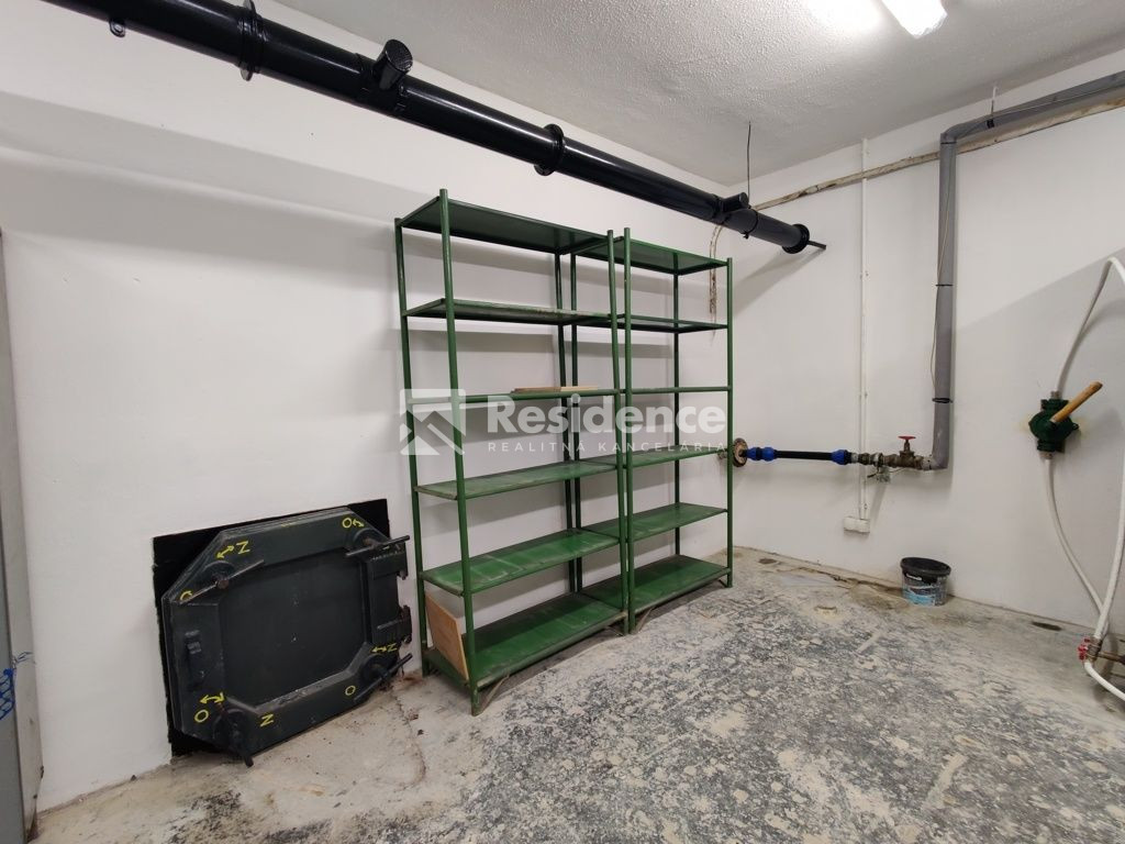 Nebytový priestor - atómový kryt na predaj, centrum Banská B - 5